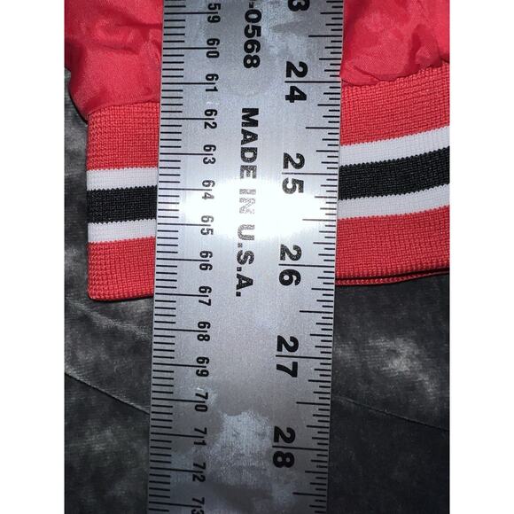 Vintage 90s Chicago Bulls Chalk Line Pullover Jacket – Red – XL - Picture 9 of 9